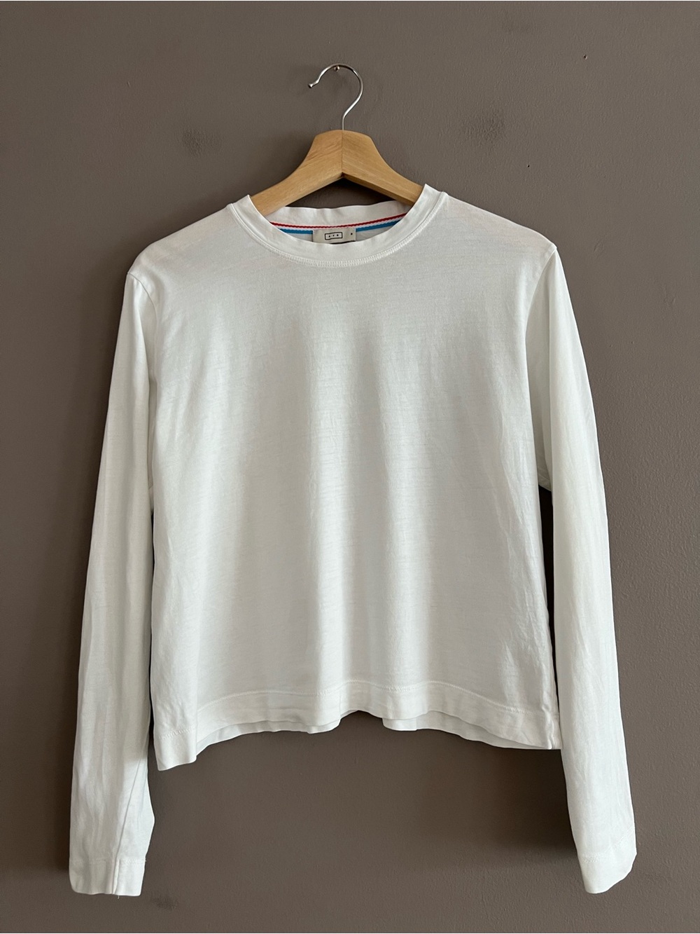 AYR Slouchy White Long Sleeve Crop Tee Sz M Women Pima Cotton Boxy Crew Neck